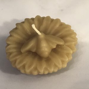 Floating flower candle